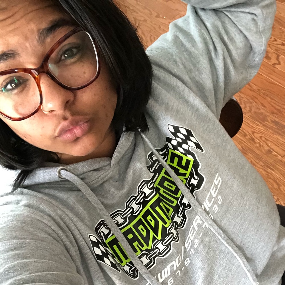 Meet your Posher, Tonya